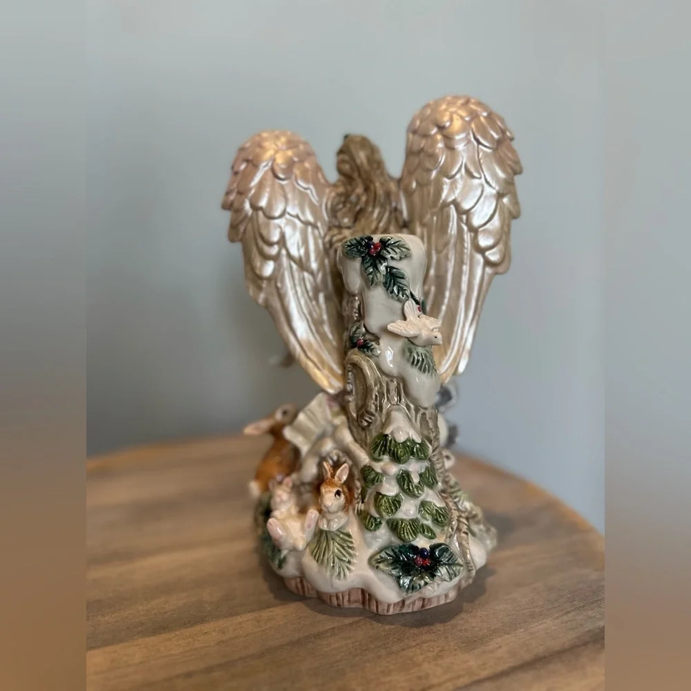 Fitz and Floyd Peaceable Kingdom Angel Holiday woodland animals candle holder